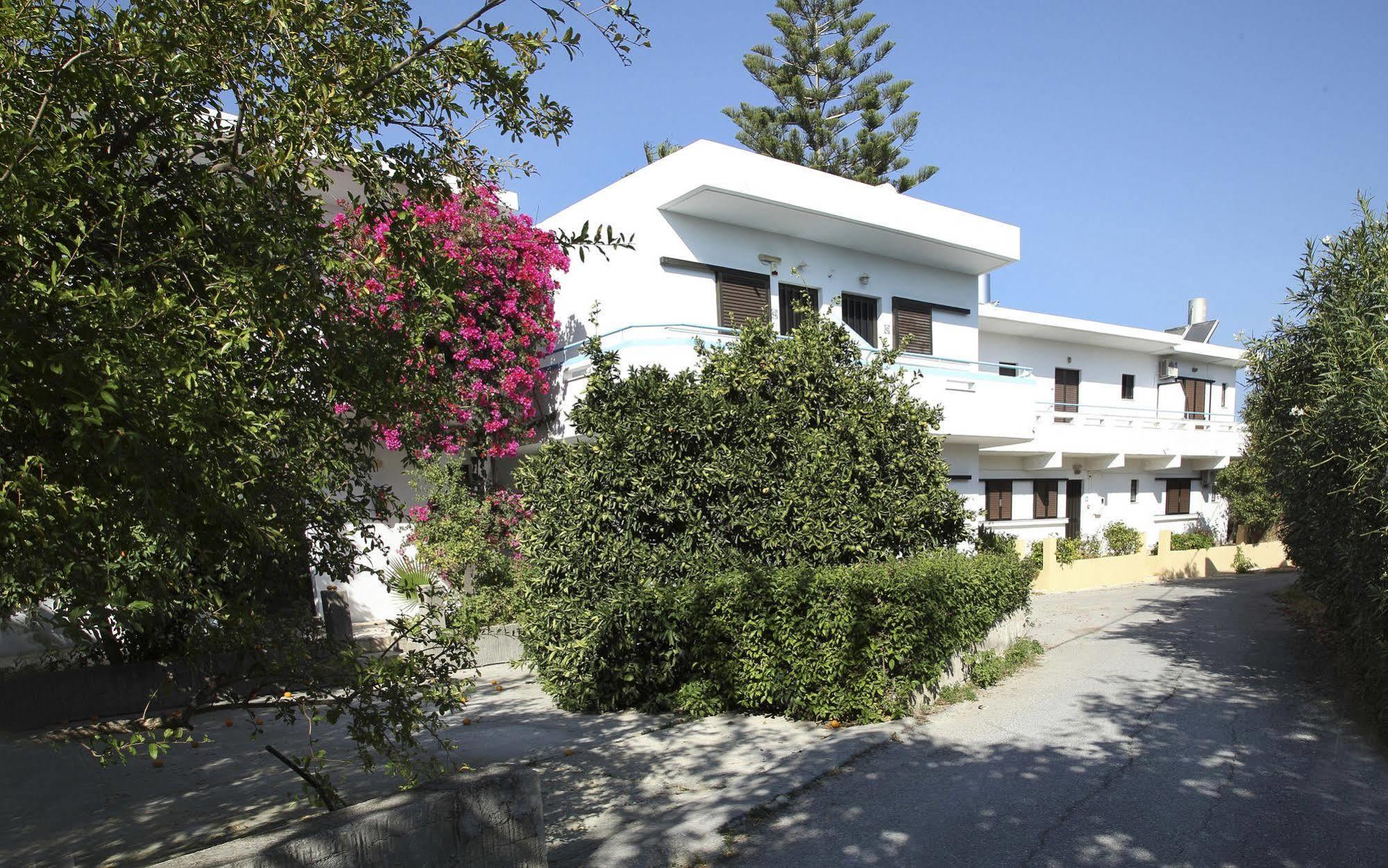 Yiannis Yard Studios & Apartments Kos By Eksteriør billede