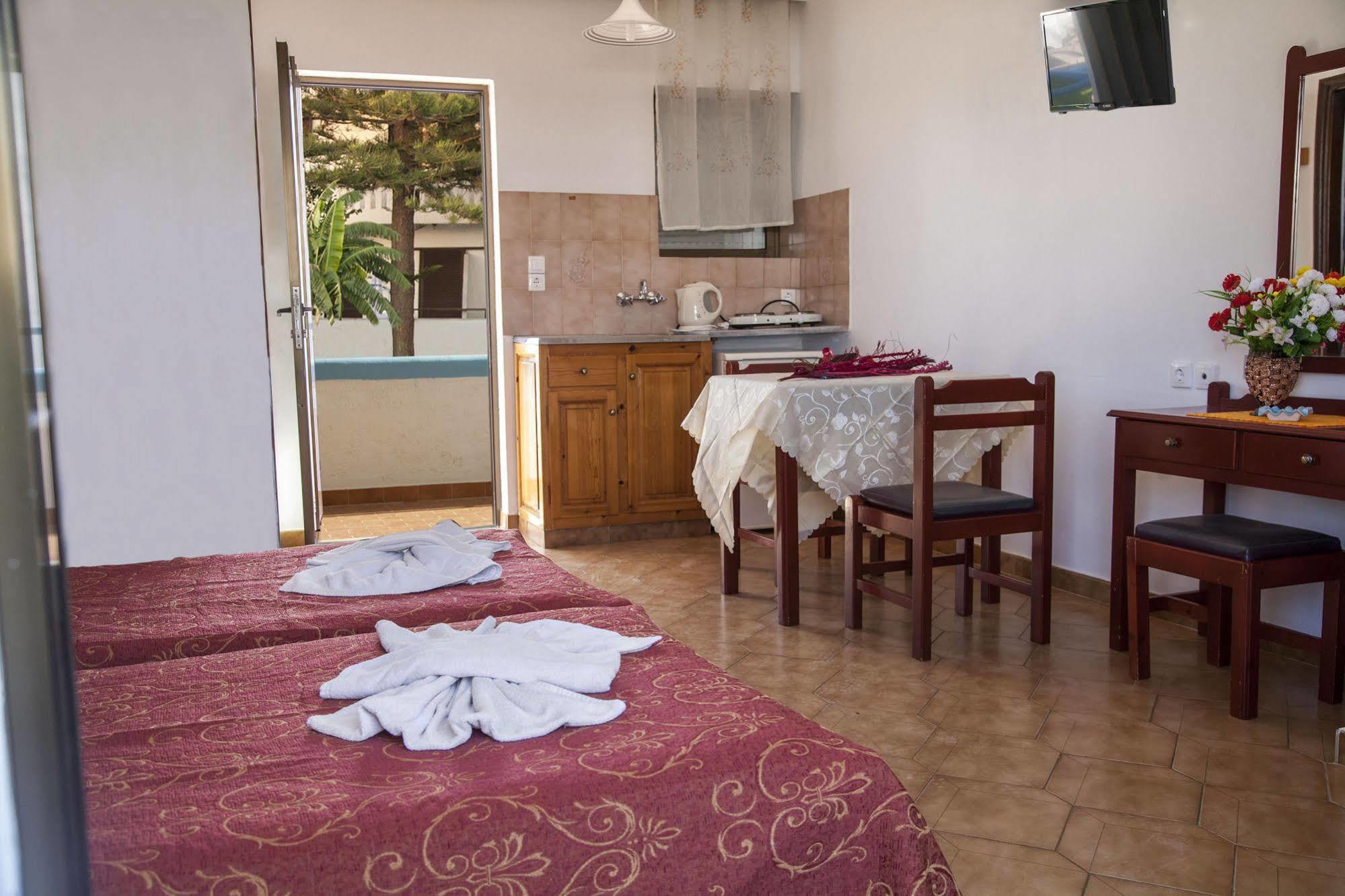 Yiannis Yard Studios & Apartments Kos By Eksteriør billede