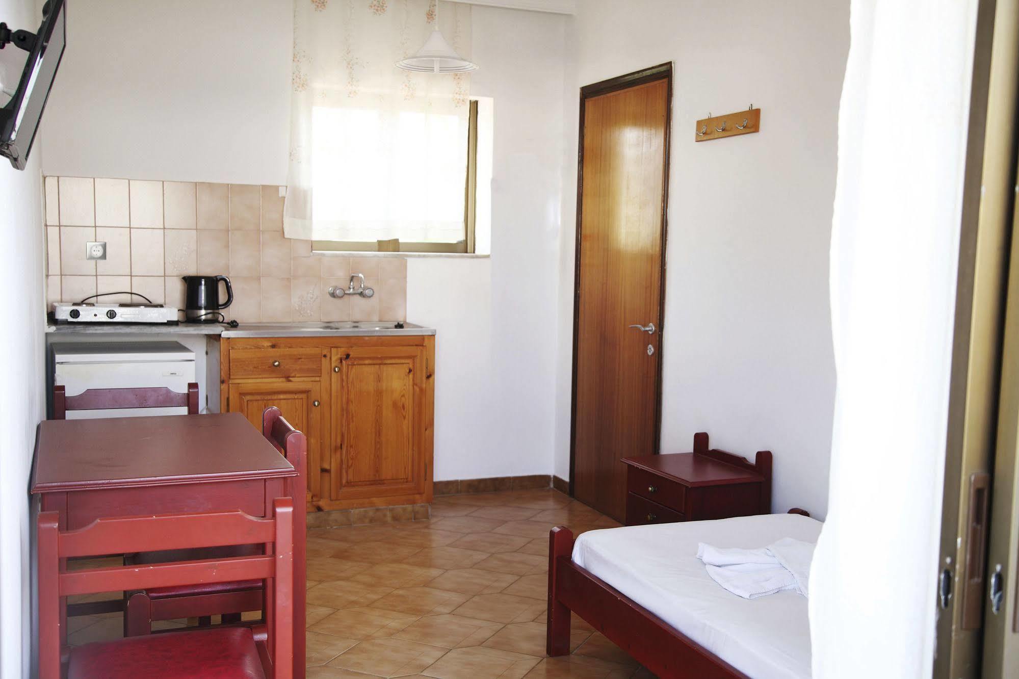 Yiannis Yard Studios & Apartments Kos By Eksteriør billede