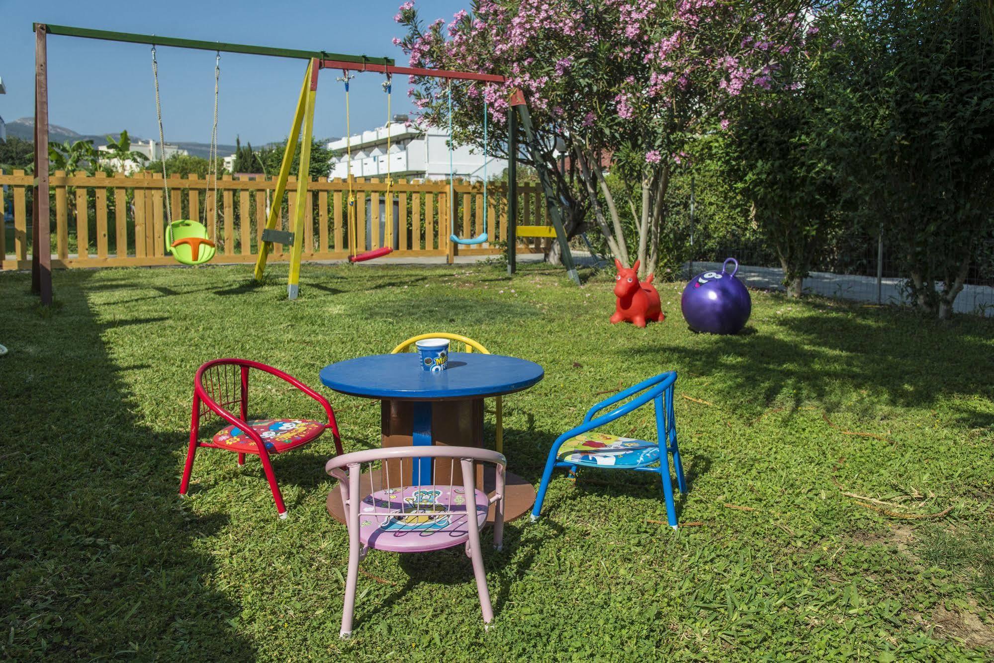 Yiannis Yard Studios & Apartments Kos By Eksteriør billede