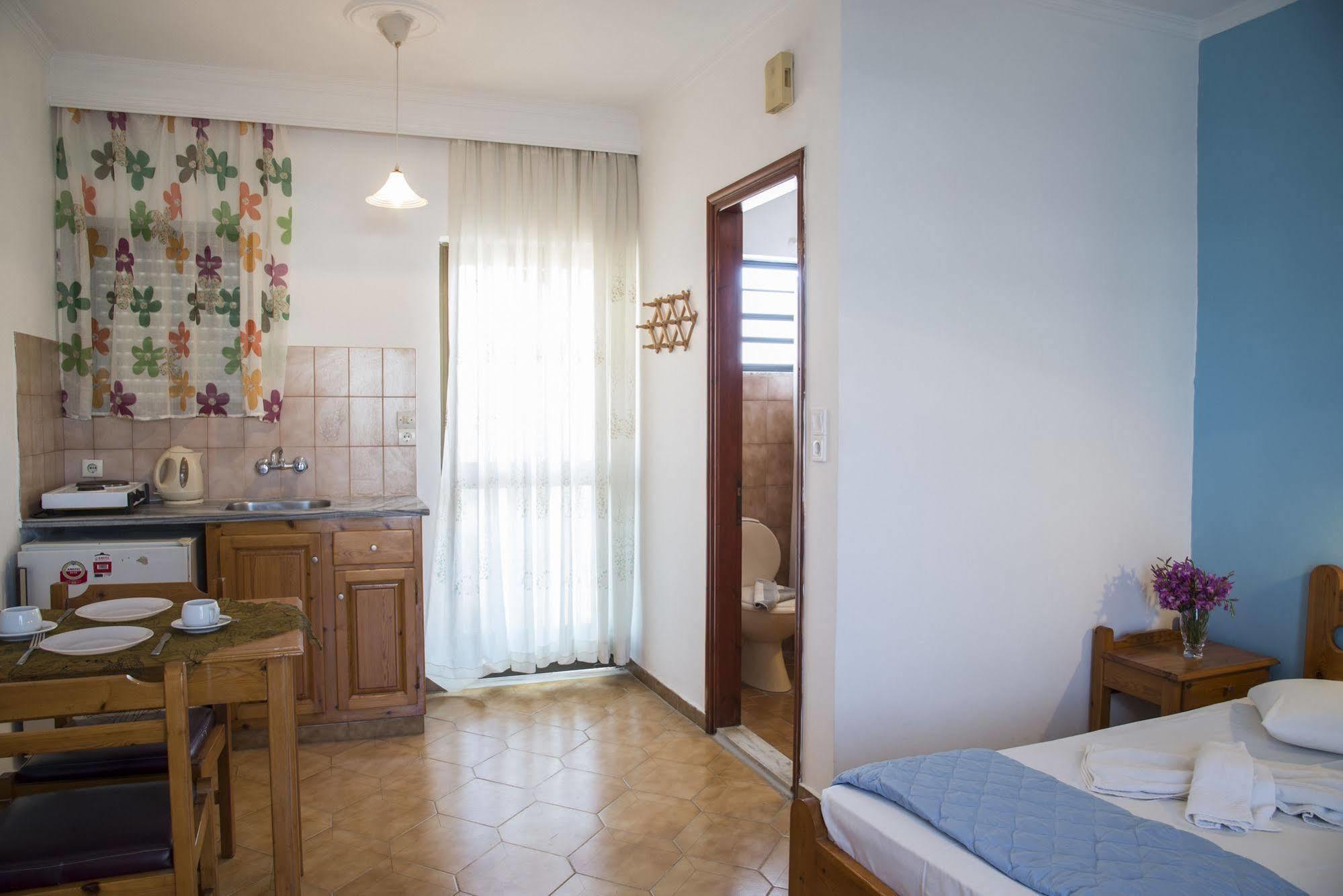Yiannis Yard Studios & Apartments Kos By Eksteriør billede